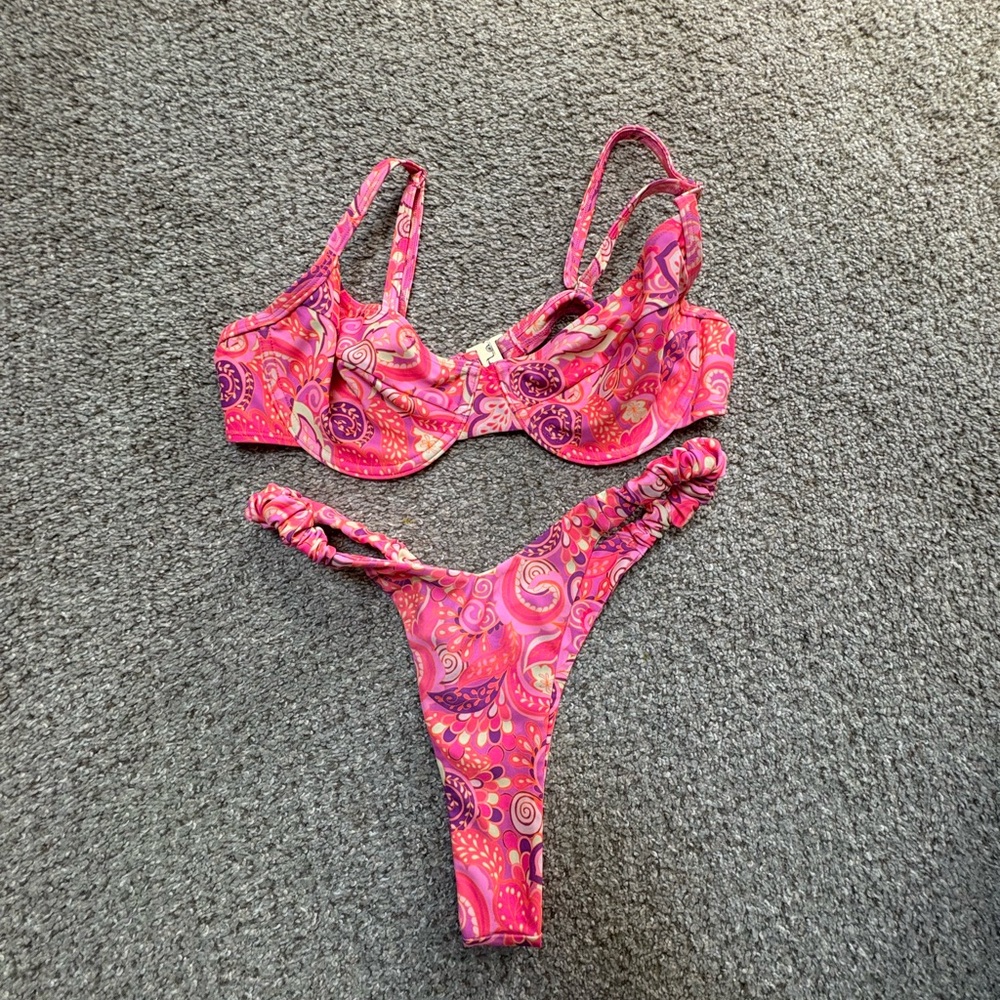 Kulani Kinis Pink Paisley Bikini